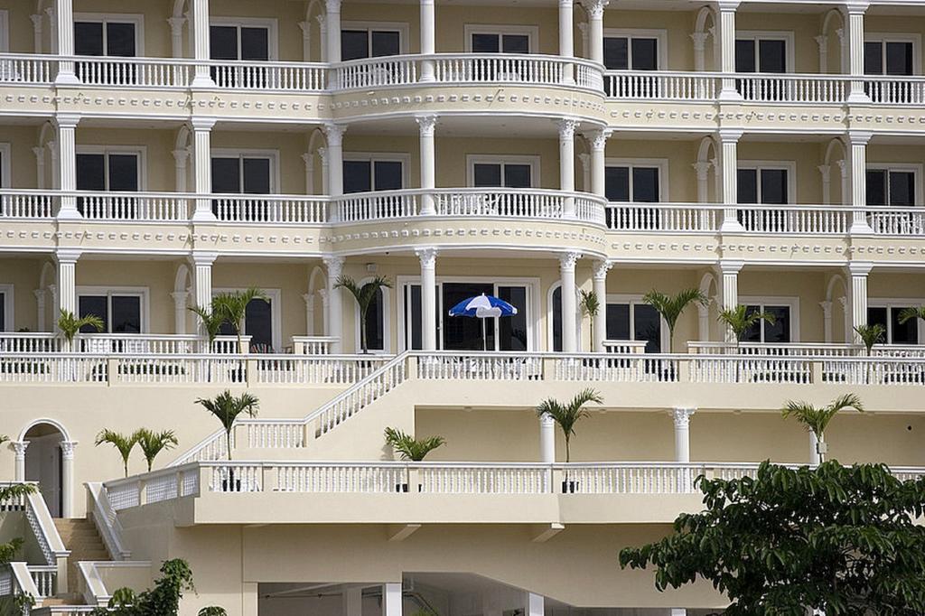 Eden Resort Karon Exterior photo