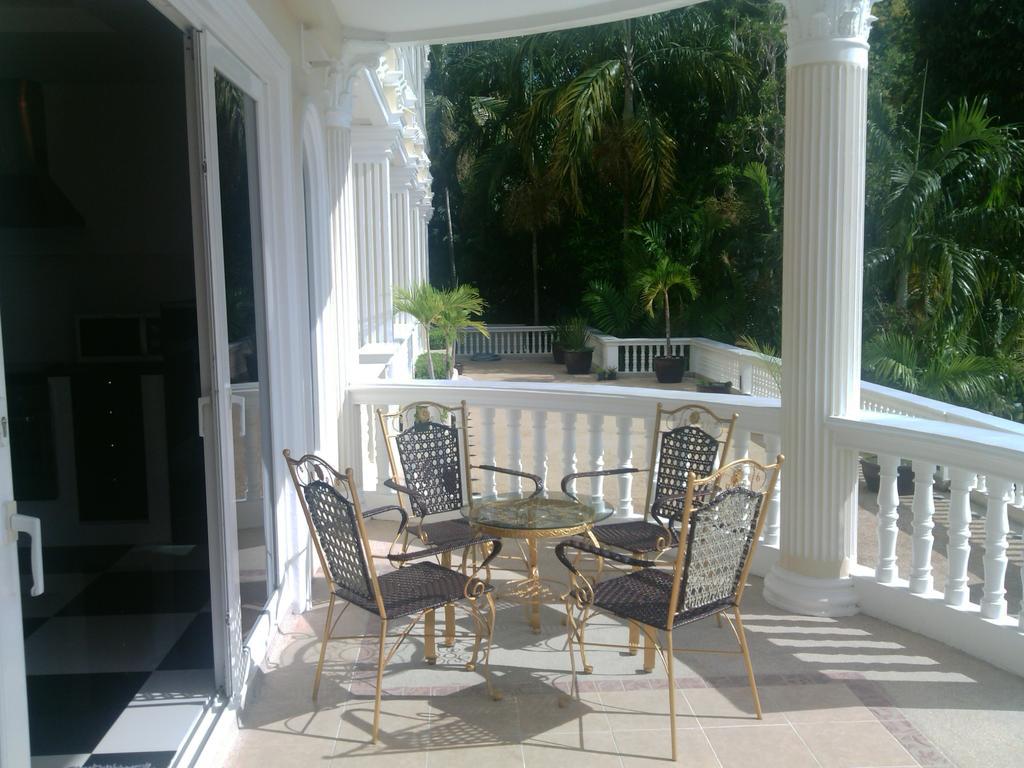 Eden Resort Karon Exterior photo